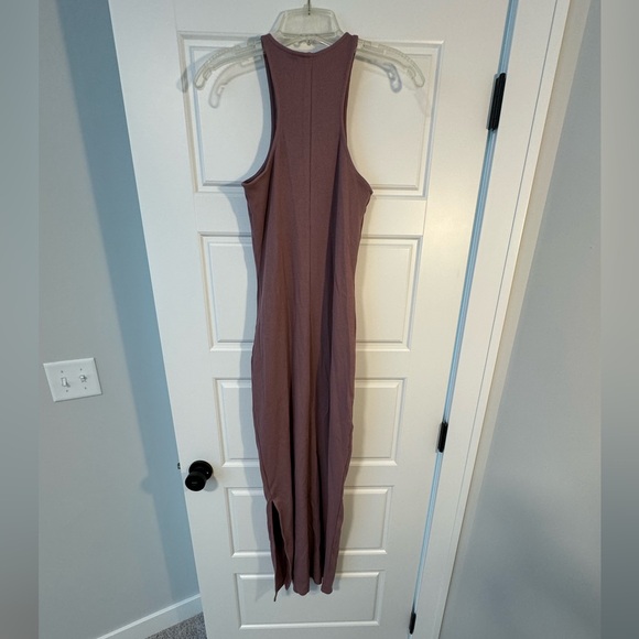 M Long Purple Old Navy Midi/Maxi Dress - Picture 3 of 4